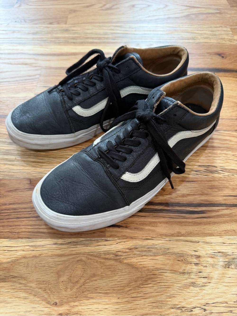 Vans Men’s Black Leather Low-Top Sneakers with White Stripe